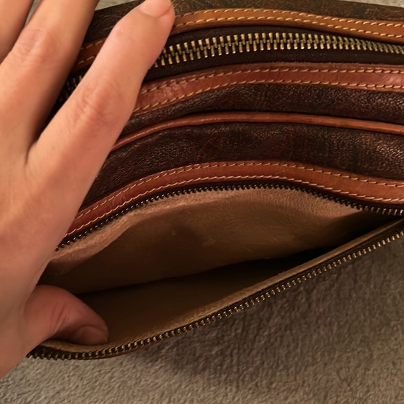 Vintage Etro Pouch in Classic Paisley and Leather - Picture 10 of 13